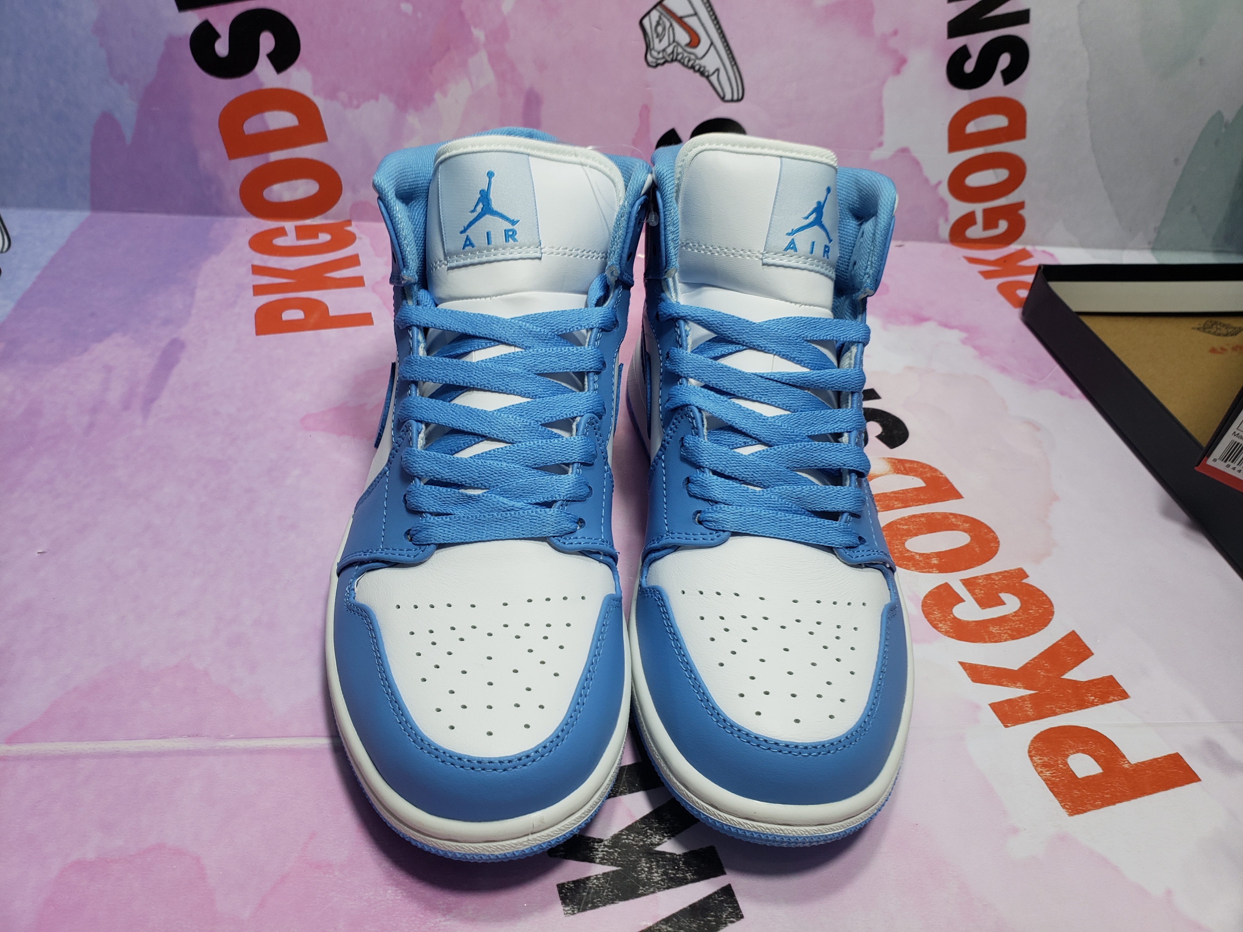 og Jordan 1 Retro Mid UNC 575441-117