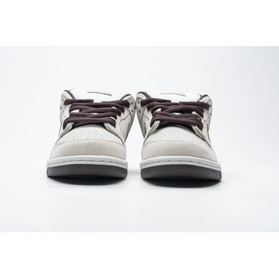 og SB Dunk Low Desert Sand Mahogany BQ6817-004 02