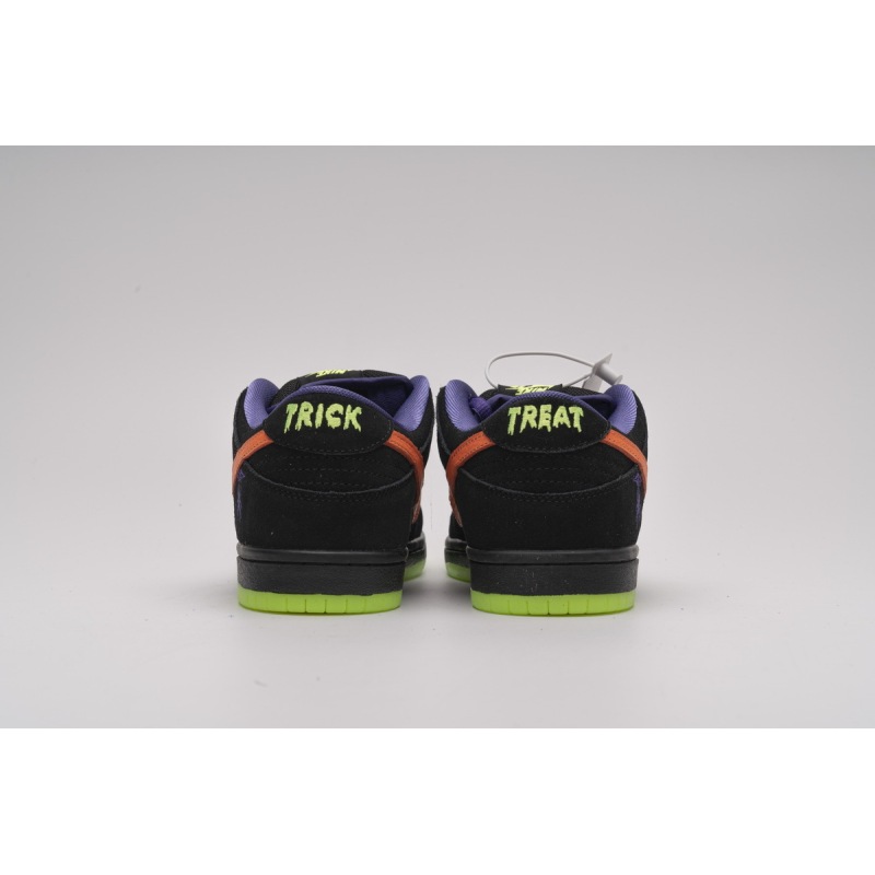 og SB Dunk Low Night of Mischief Halloween BQ6817-006