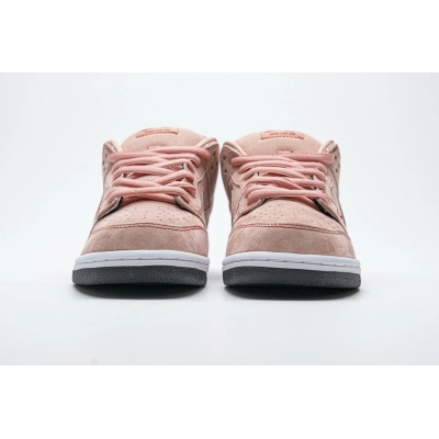 og SB Dunk Low Pink Pig CV1655-600 02