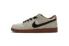 og SB Dunk Low Pro Hennessy BQ6817-100 ,