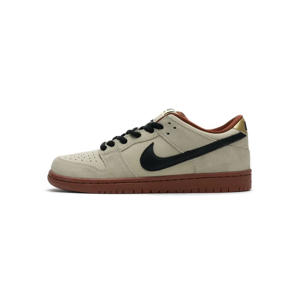 og SB Dunk Low Pro Hennessy BQ6817-100 ,