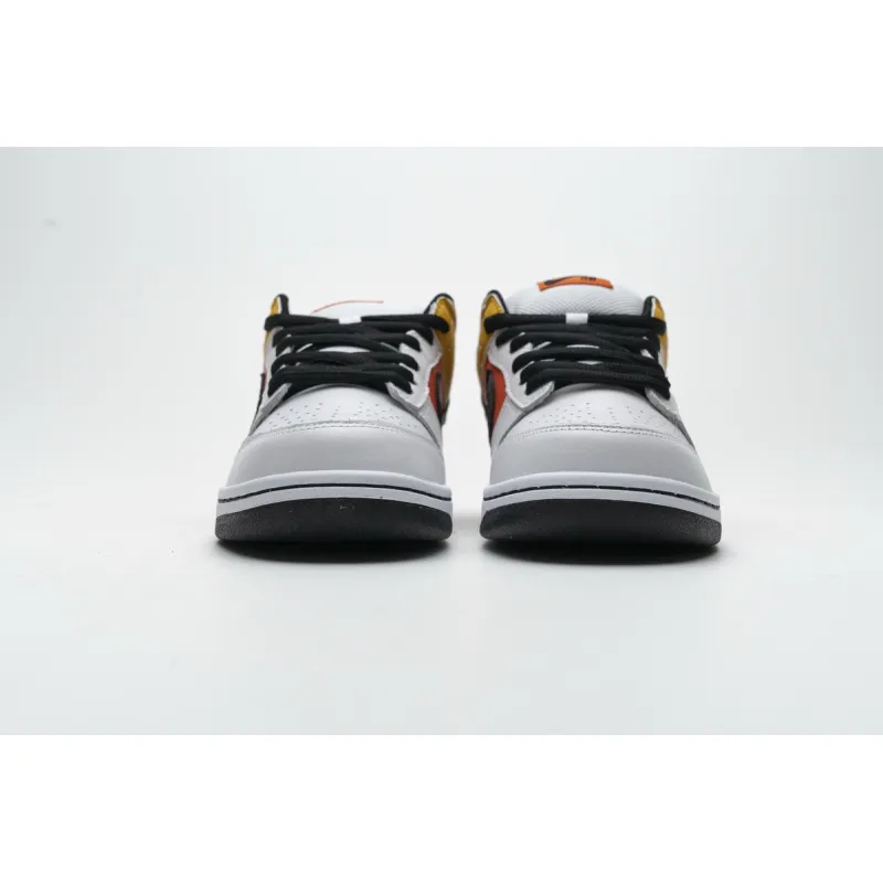 og SB Dunk Low Raygun Home 304292-802