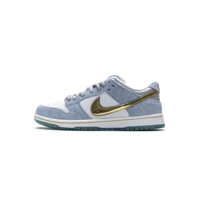 og SB Dunk Low Sean Cliver DC9936-100 01