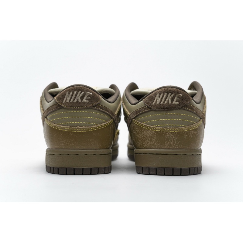 og SB Dunk Low Shanghai 2 304292-721
