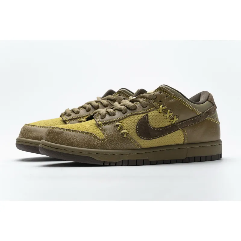 og SB Dunk Low Shanghai 2 304292-721