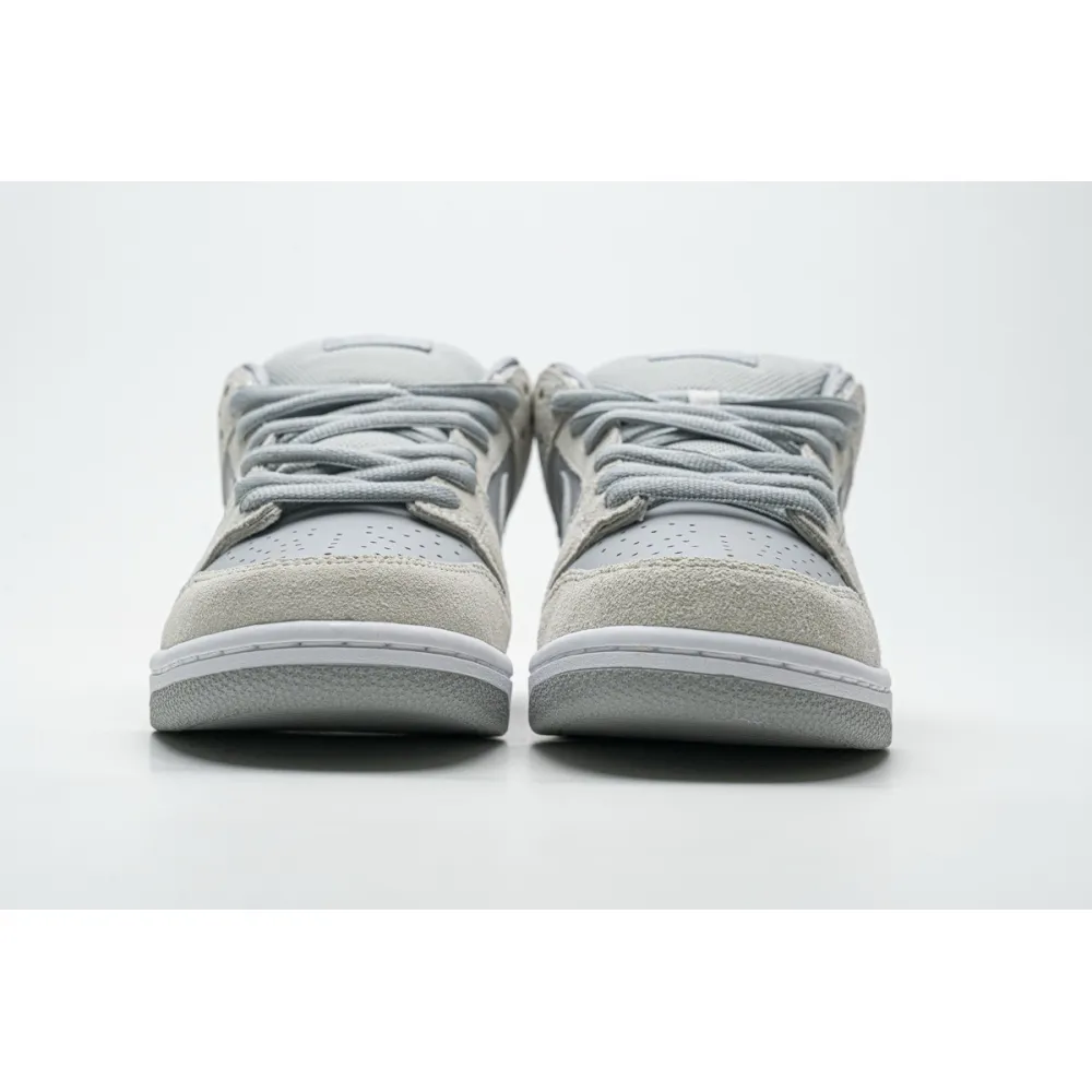 og SB Dunk Low Summit White Wolf Grey AR0778-110