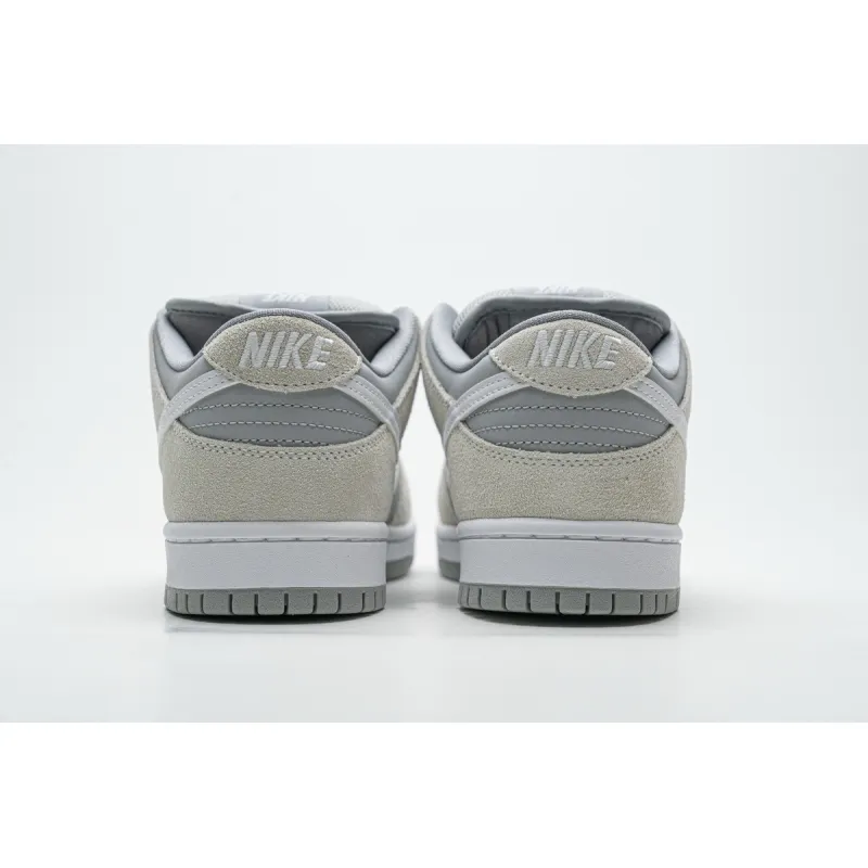 og SB Dunk Low Summit White Wolf Grey AR0778-110