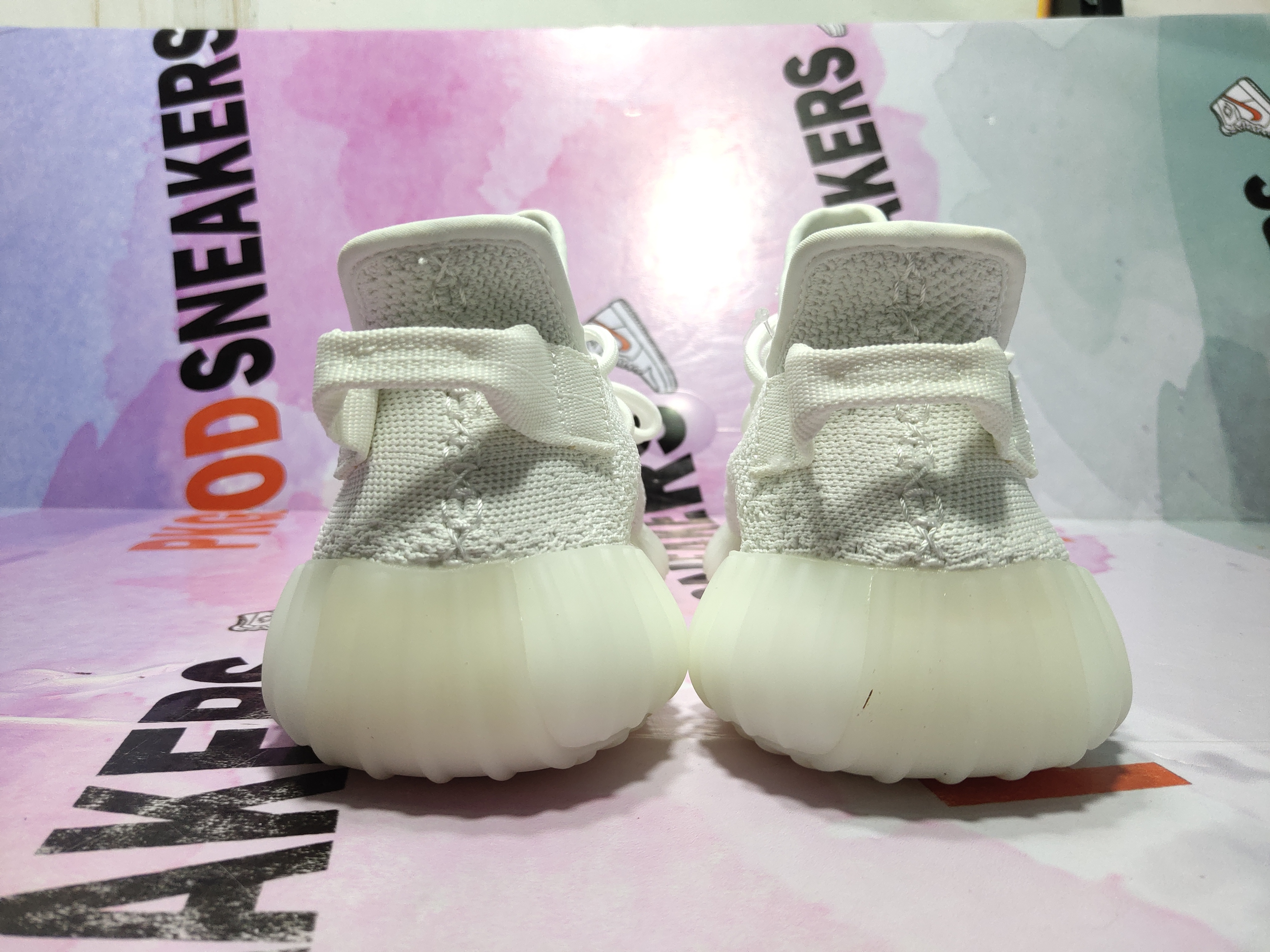 og Yeezy Boost 350 V2 Cream/Triple White CP9366