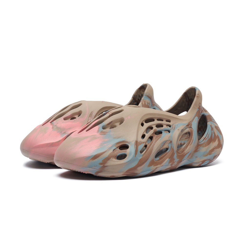 og Yeezy Foam RNNR MX Sand Grey GY3969