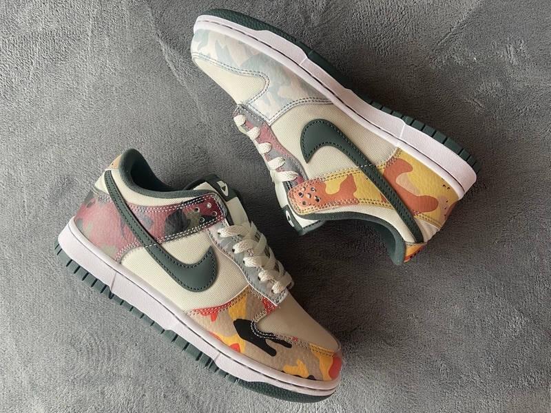 PKGoden Dunk Low SE Multi-Camo DH0957-100