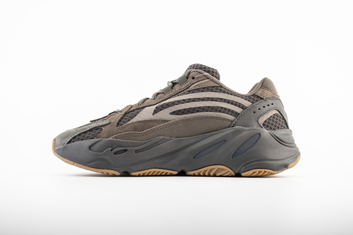 PKGoden Yeezy Boost 700 V2 Geode EG6860