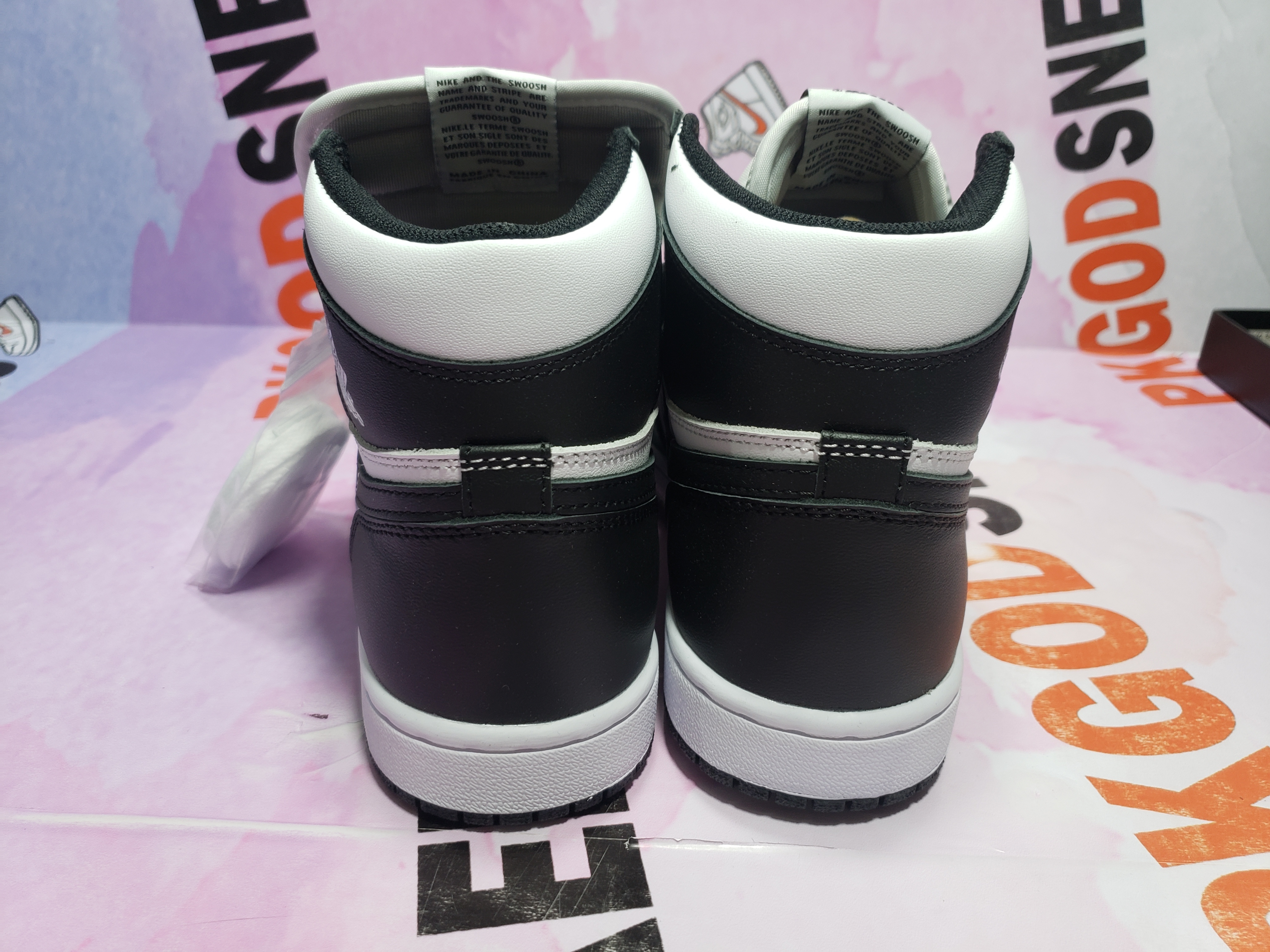 PKGoden Jordan 1 Retro Black White (2014) 555088-010