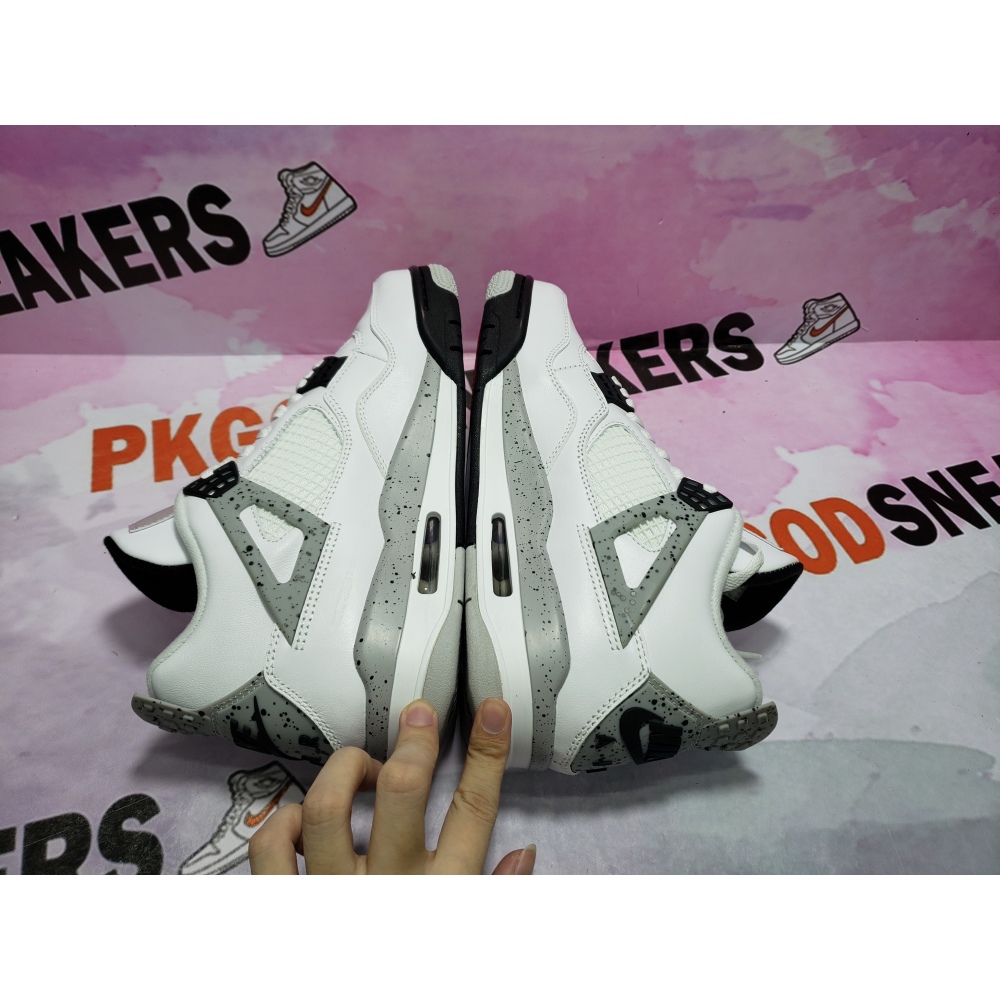 🖤50% OFF🖤  Jordan 4 Retro White Cement (2016) 840606-192