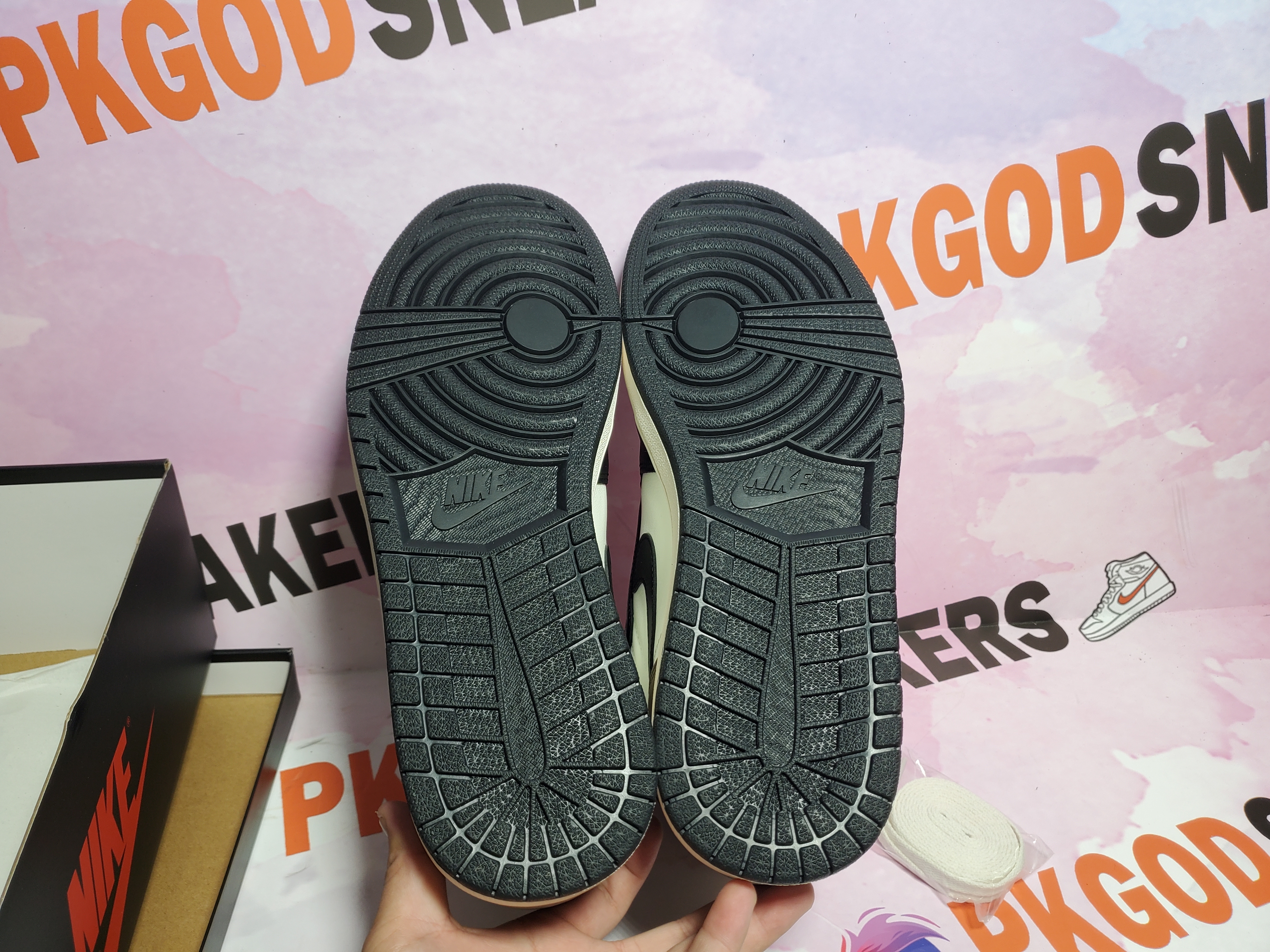 PKGoden Jordan 1 Retro High Dark Mocha 555088-105