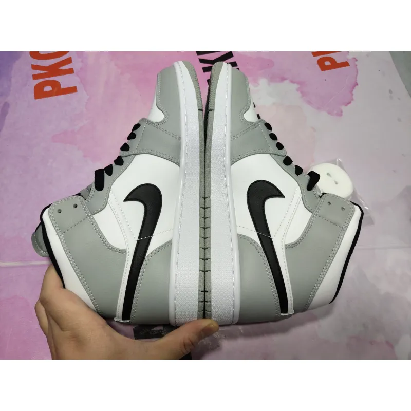 og Jordan 1 Mid Light Smoke Grey 554724-092