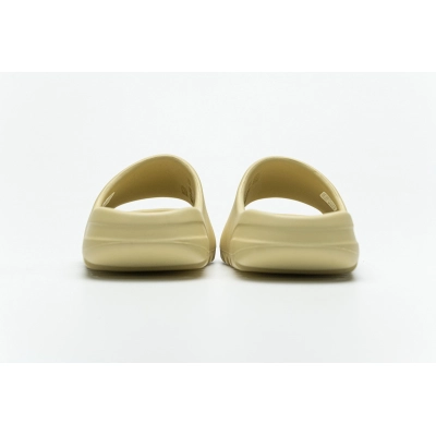 og Yeezy Slide Desert Sand FW6344 02