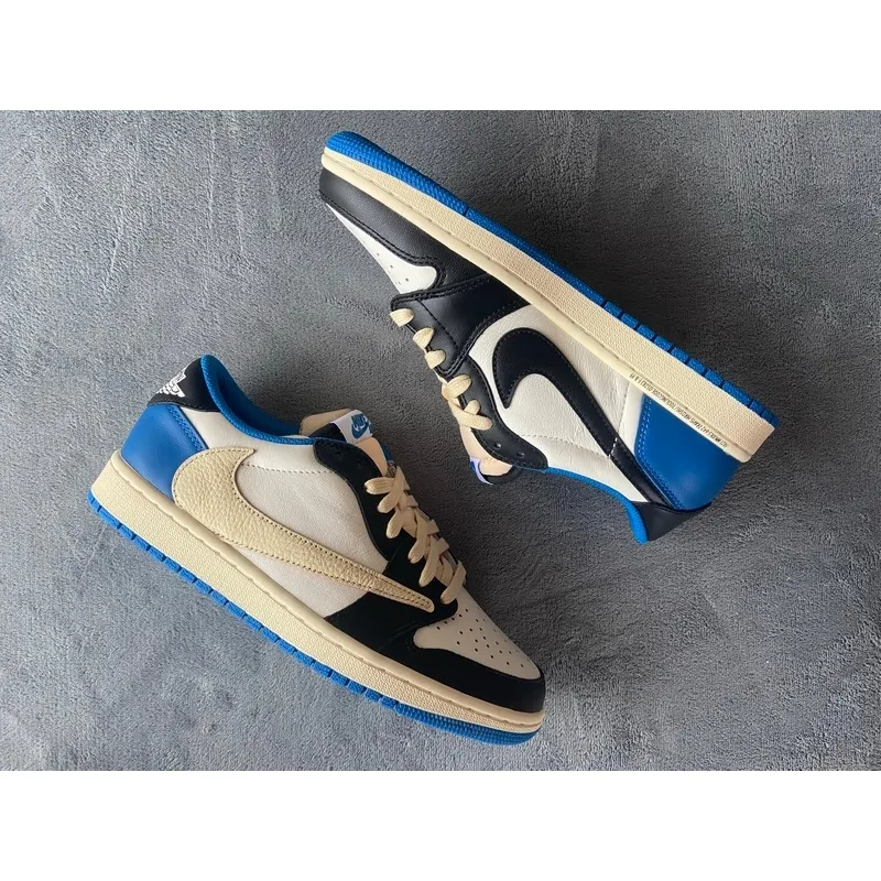 OG Jordan 1 Low fragment design x Travis Scott DM7866-140