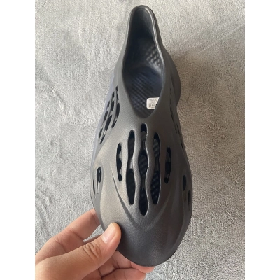 og Yeezy Foam RNNR Mineral Blue GV7903 02