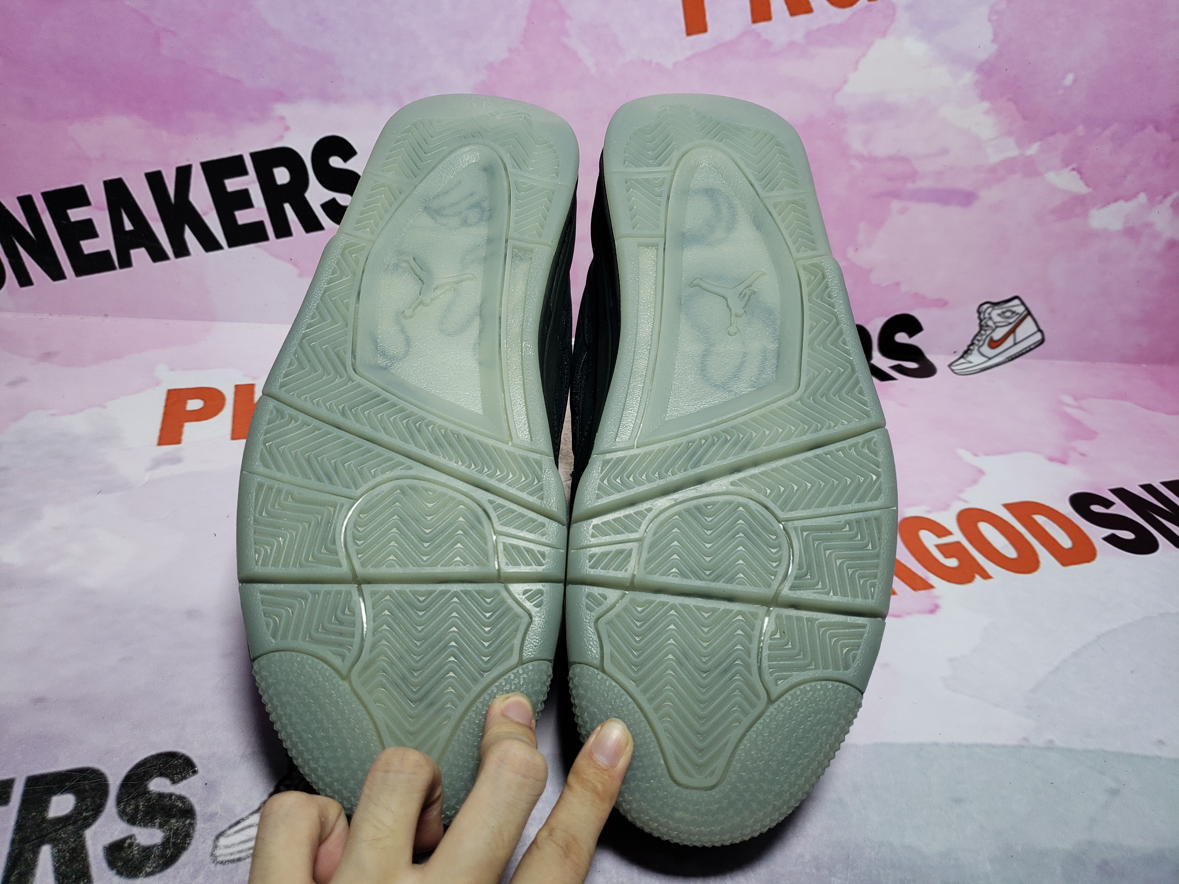 PKGoden Jordan 4 Retro Kaws Black 930155-001