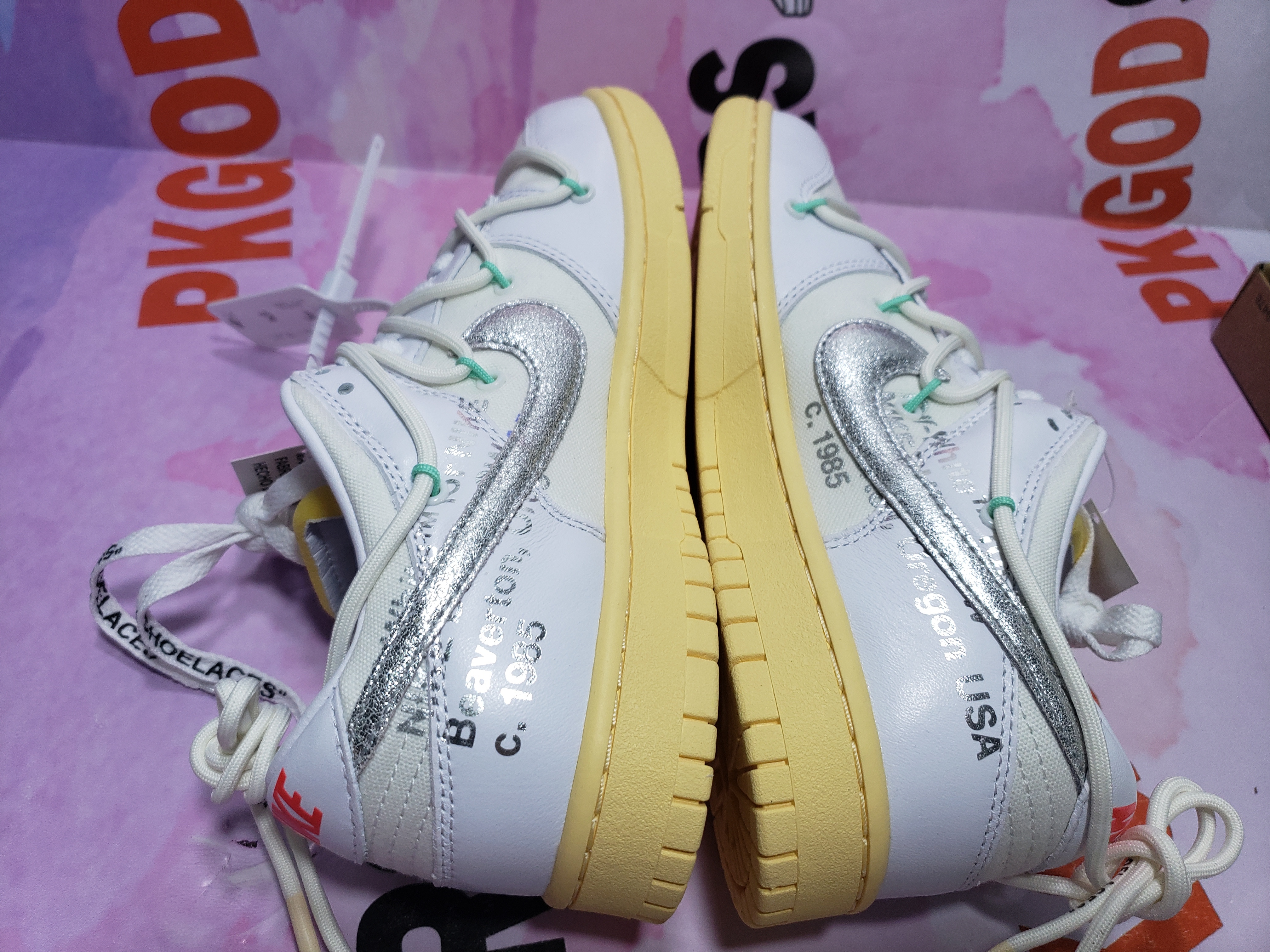 PKGoden Dunk Low Off-White Lot 1 DM1602-127
