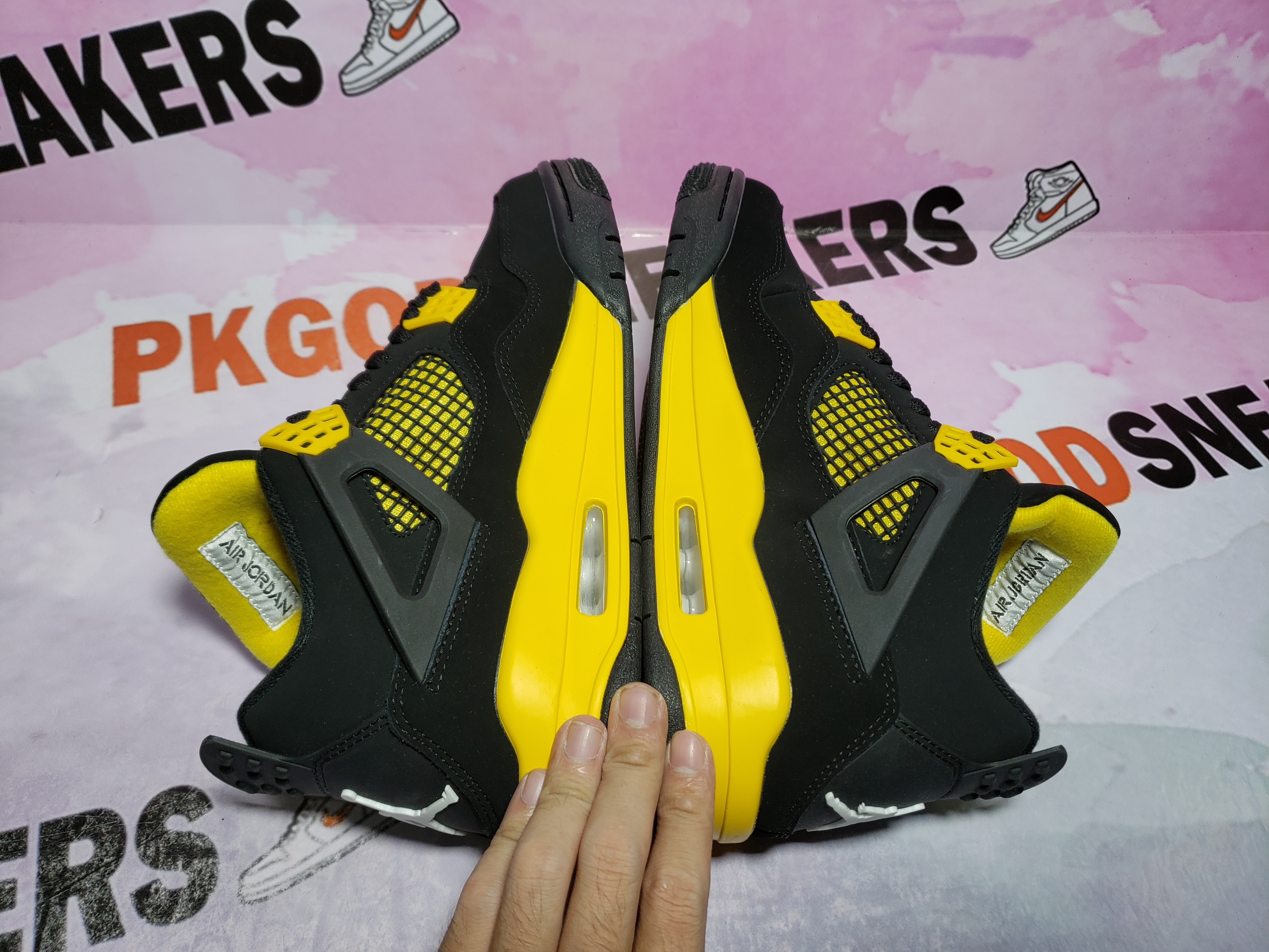 PKGoden Jordan 4 Retro Thunder 308497-008