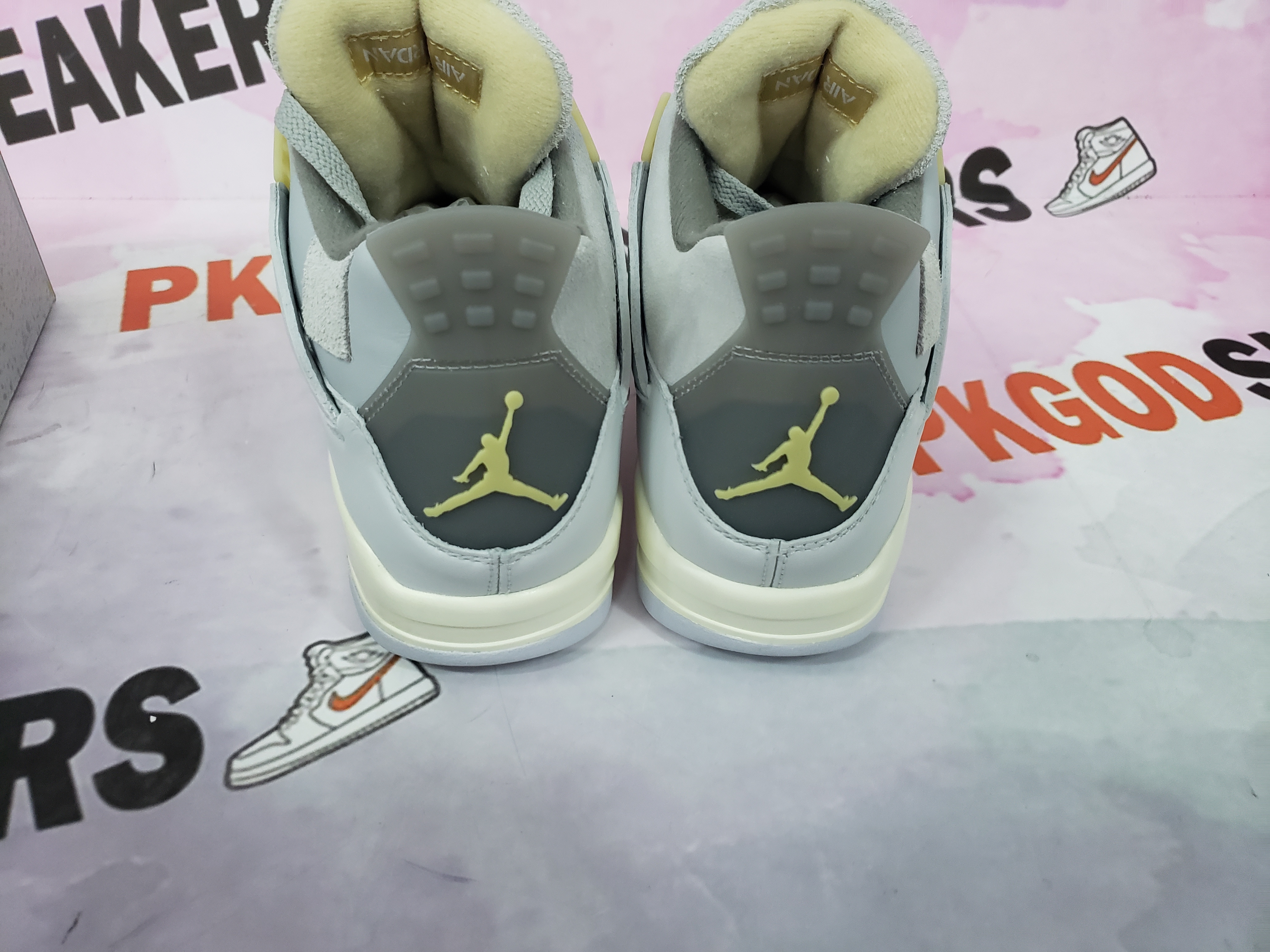 PKGoden Jordan 4 Retro SE Craft Photon Dust  DV3742-021