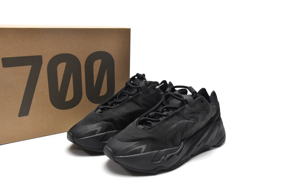 PKGoden Yeezy Boost 700 MNVN Triple Black FV4440