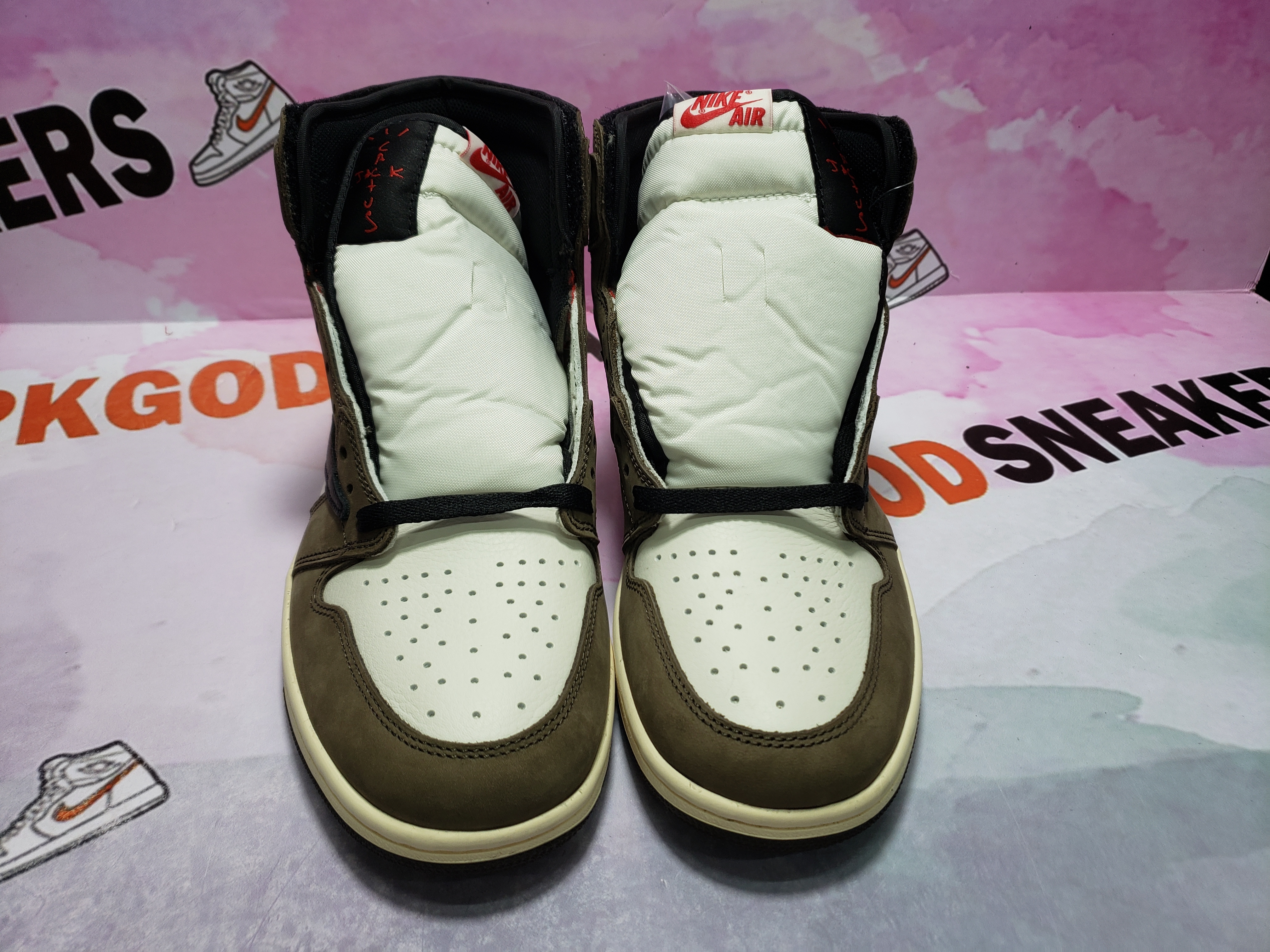 🔥Flash Sale 99$🔥PKGoden Jordan 1 Retro High Travis Scott CD4487-100