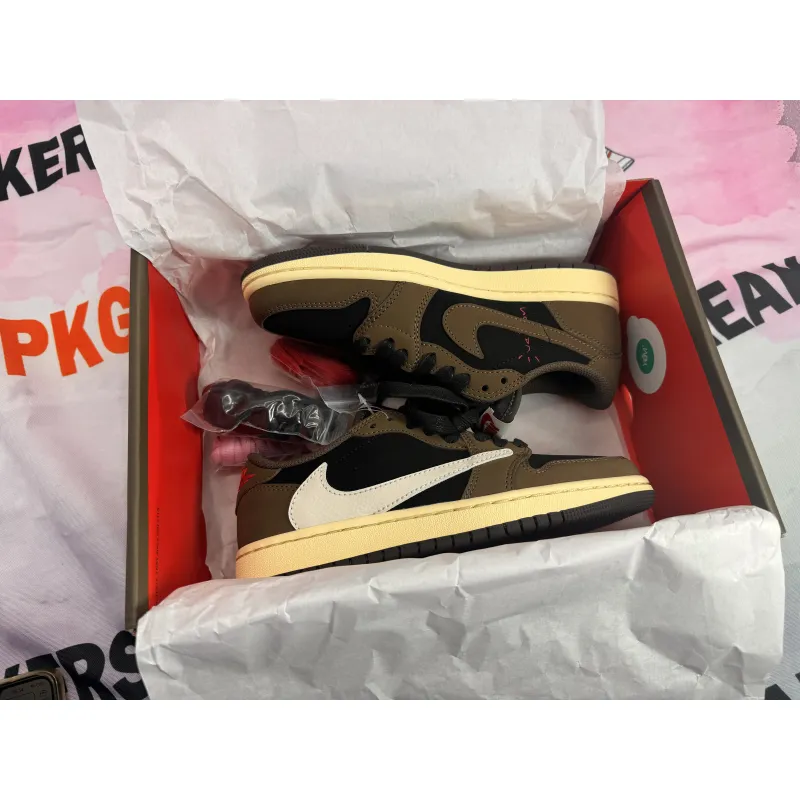 🎀FREE SHIPPING🎀-- Jordan 1 Retro Low SP Travis Scott CQ4277-001