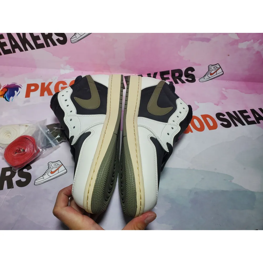 🎀FREE SHIPPING🎀- Jordan 1 Retro Low OG SP Travis Scott Olive DZ4137-106