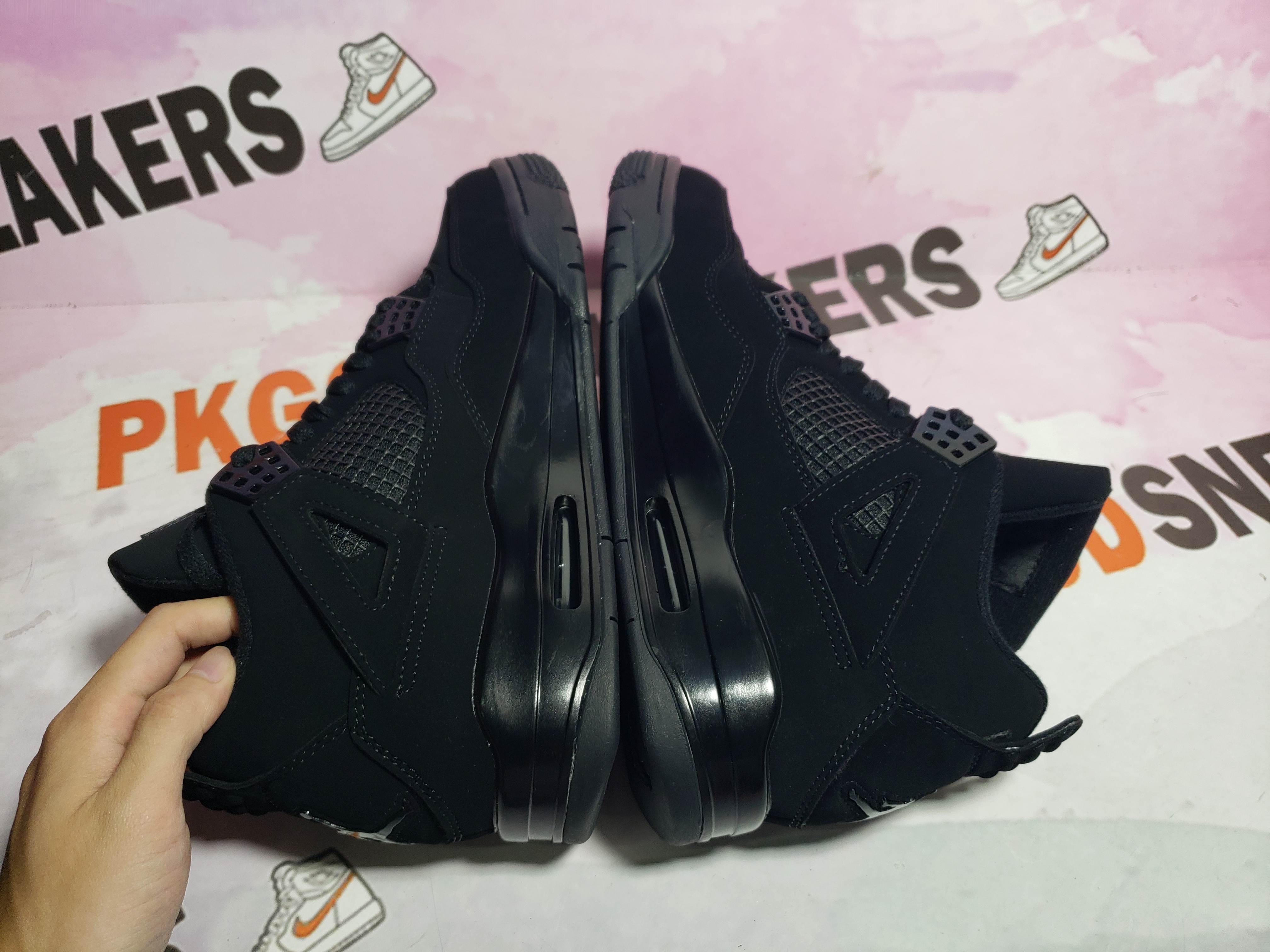 🎀FREE SHIPPING🎀- Jordan 4 Retro Black Cat (2020) CU1110-010