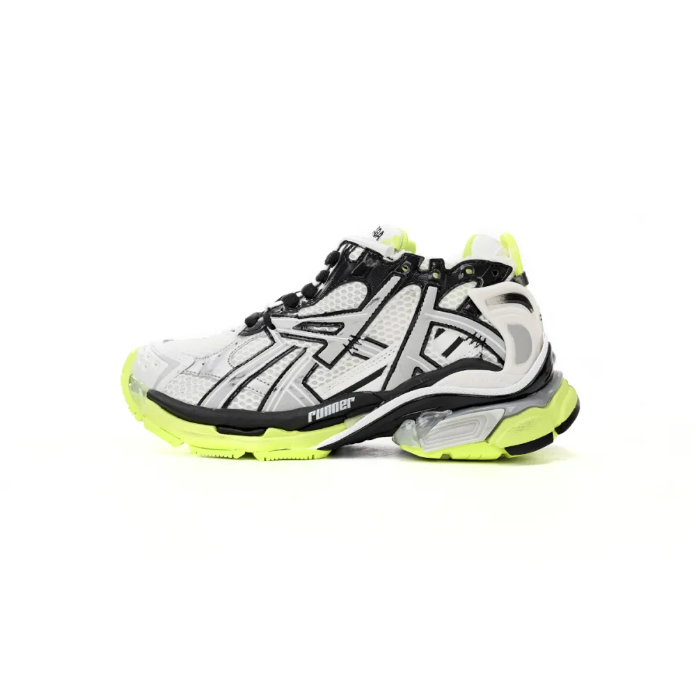 pkgoden Ba*len*cia*ga 7th runner black, white, and yellow 677402 w3rbp 1093