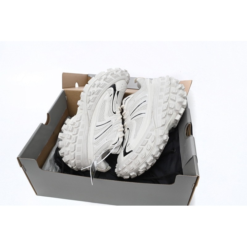 PKGoden Balenciaga Defender Off-White 685611 W2RAA 9110