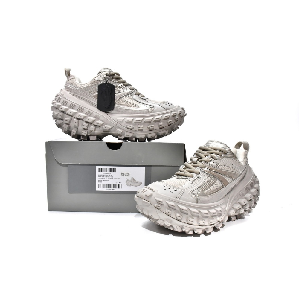 PKGoden Balenciaga Defender Beige 685611 W2RA6 9700