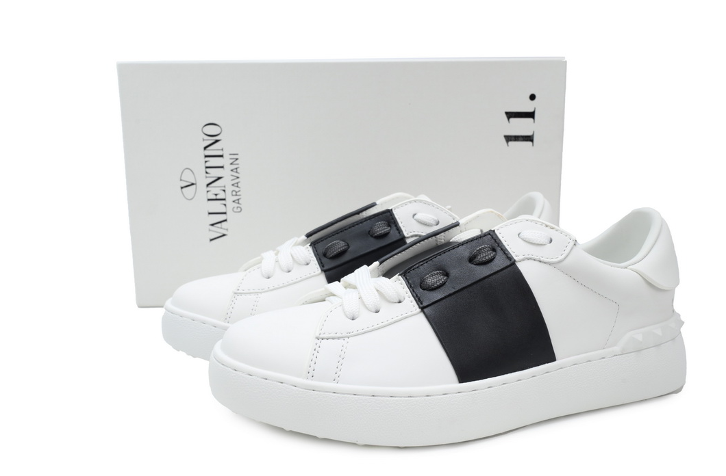 PKGoden Valentino Rockstud White Black