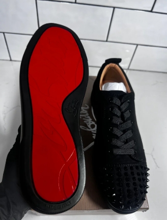 Red bottoms, Designer shoes for men, unisex shoes, black with red bottom, limite
