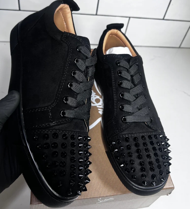 Red bottoms, Designer shoes for men, unisex shoes, black with red bottom, limite