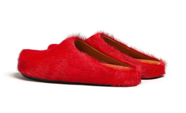 PKGoden Red long-hair calfskin Fussbett sabot Marni Slides