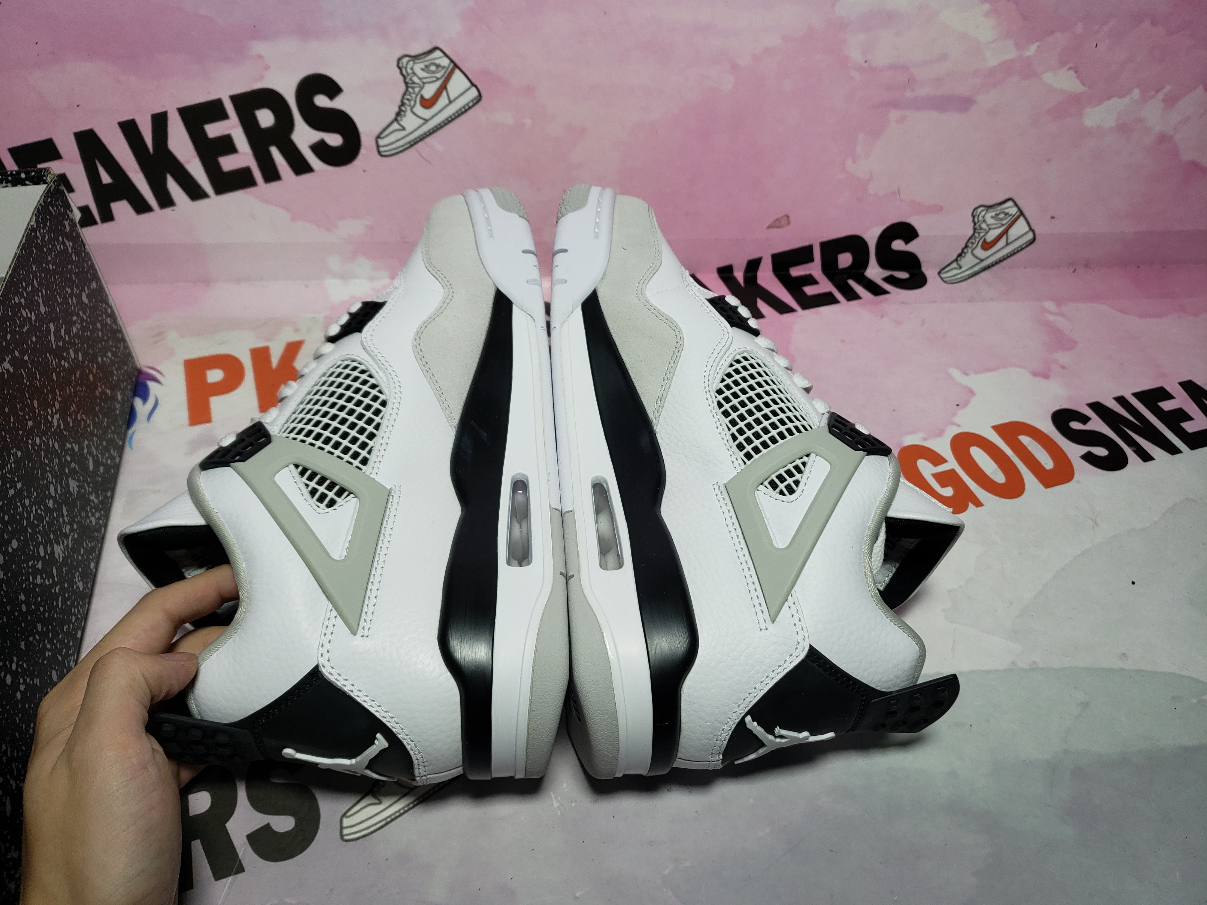 【Free Shipping】PKGoden Jordan 4 Retro Military Black  DH6927-111