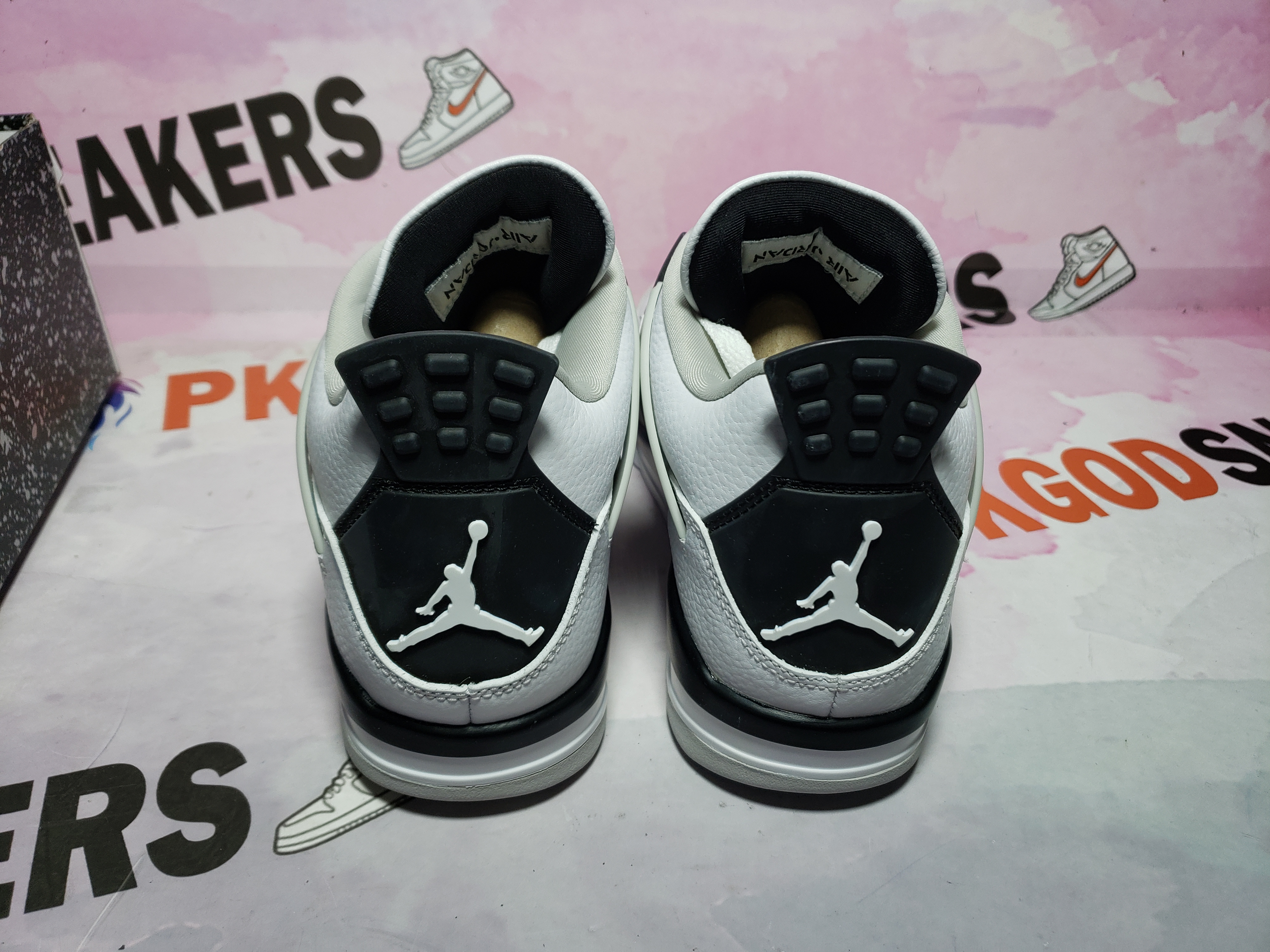 【Free Shipping】PKGoden Jordan 4 Retro Military Black  DH6927-111