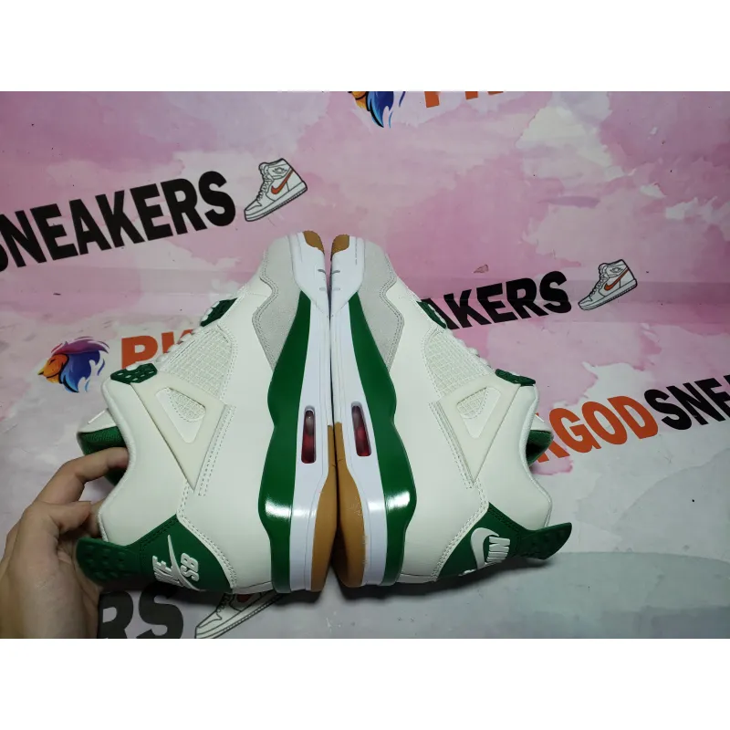 OG Jordan 4 Retro SB Pine Green DR5415-103