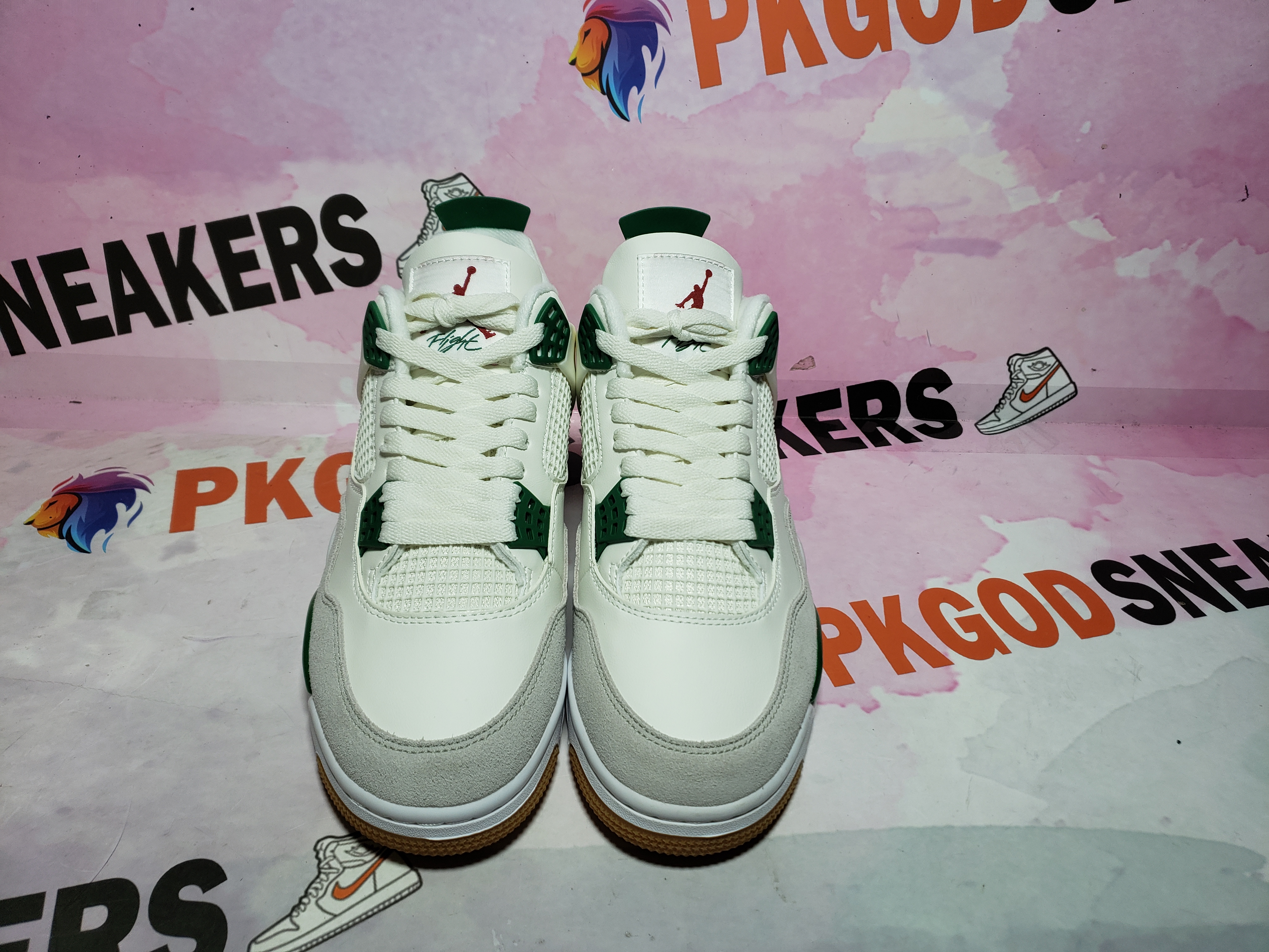 OG Jordan 4 Retro SB Pine Green DR5415-103