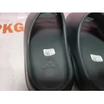 OG Yeezy Slide Granite ID4132