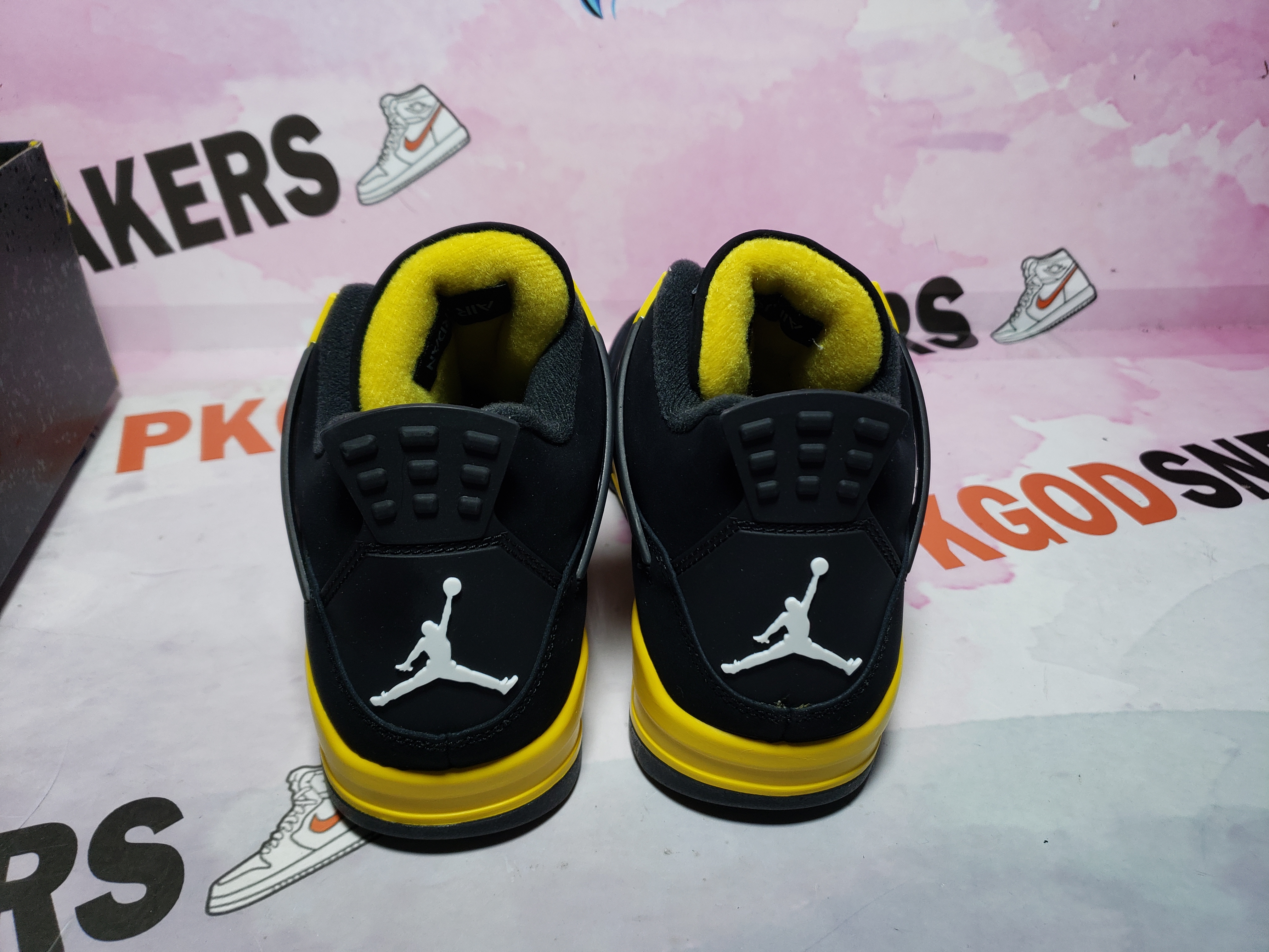 PKGoden Air Jordan 4 Thunder DH6927-017