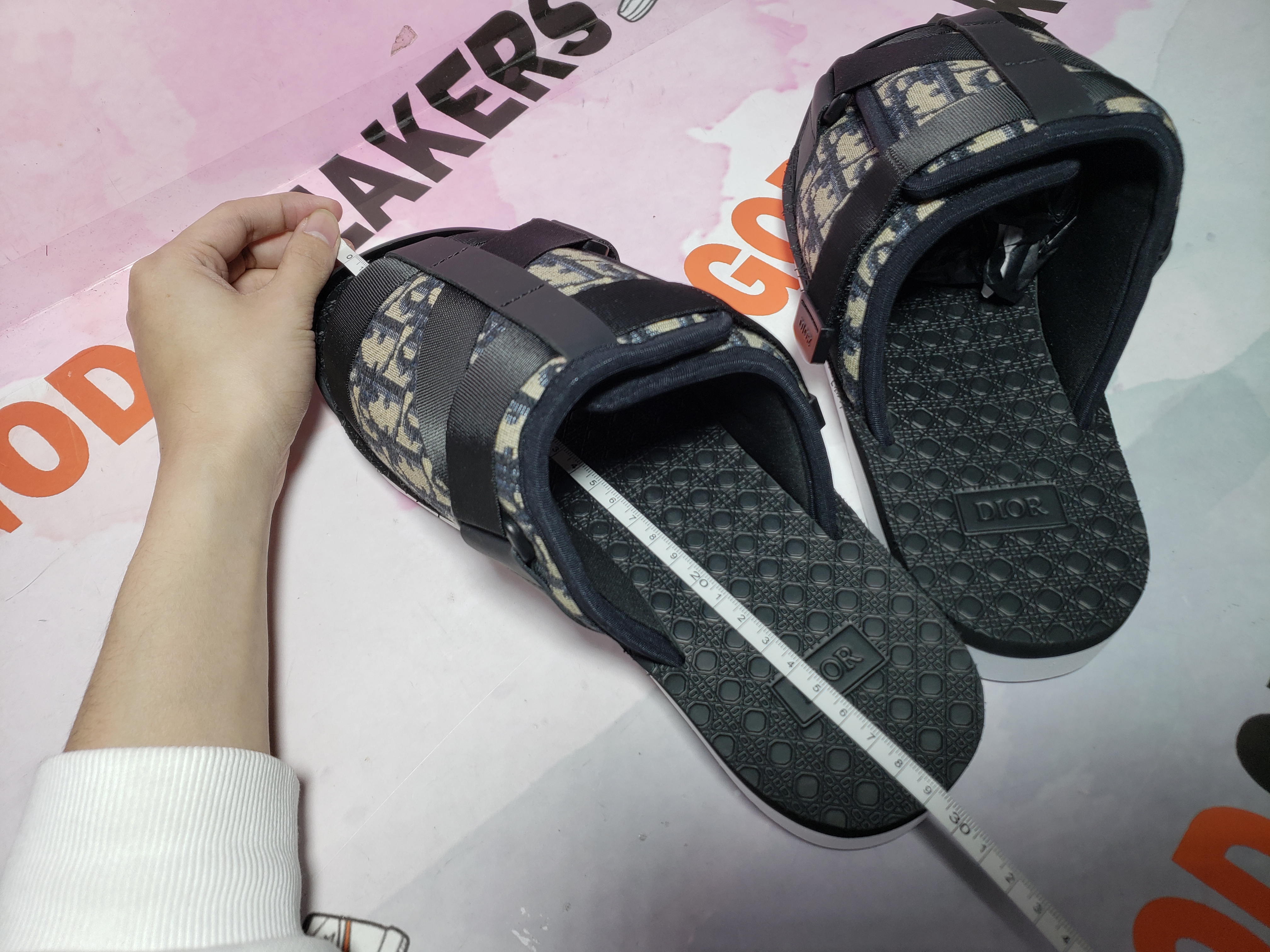 PKGoden Dior Alpha oblique Half Flower 3SN272ZIR 16536