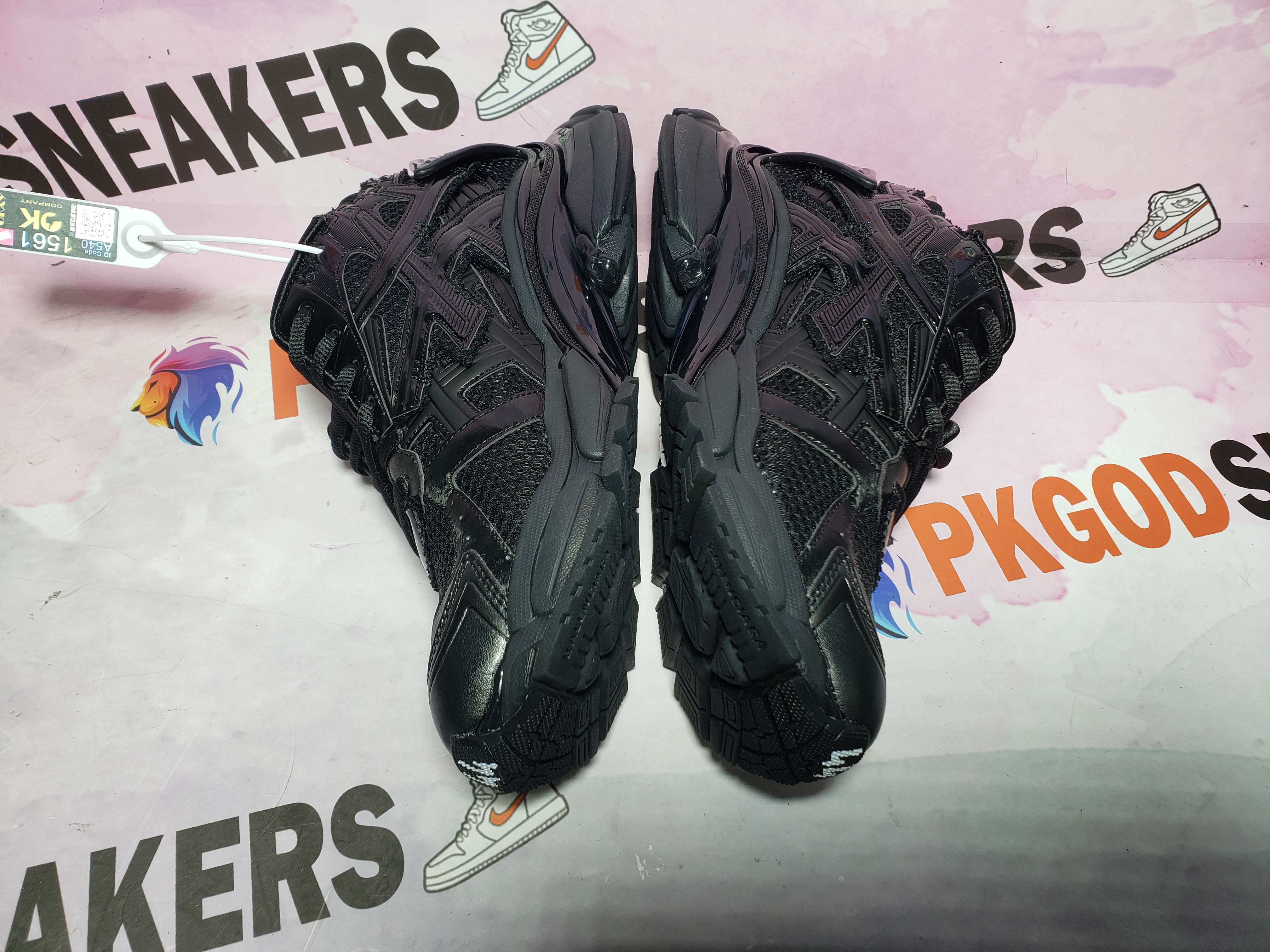 PKGoden Balenciaga 7th Runner Black 656065W3RA11000 / 677403W3RB11000
