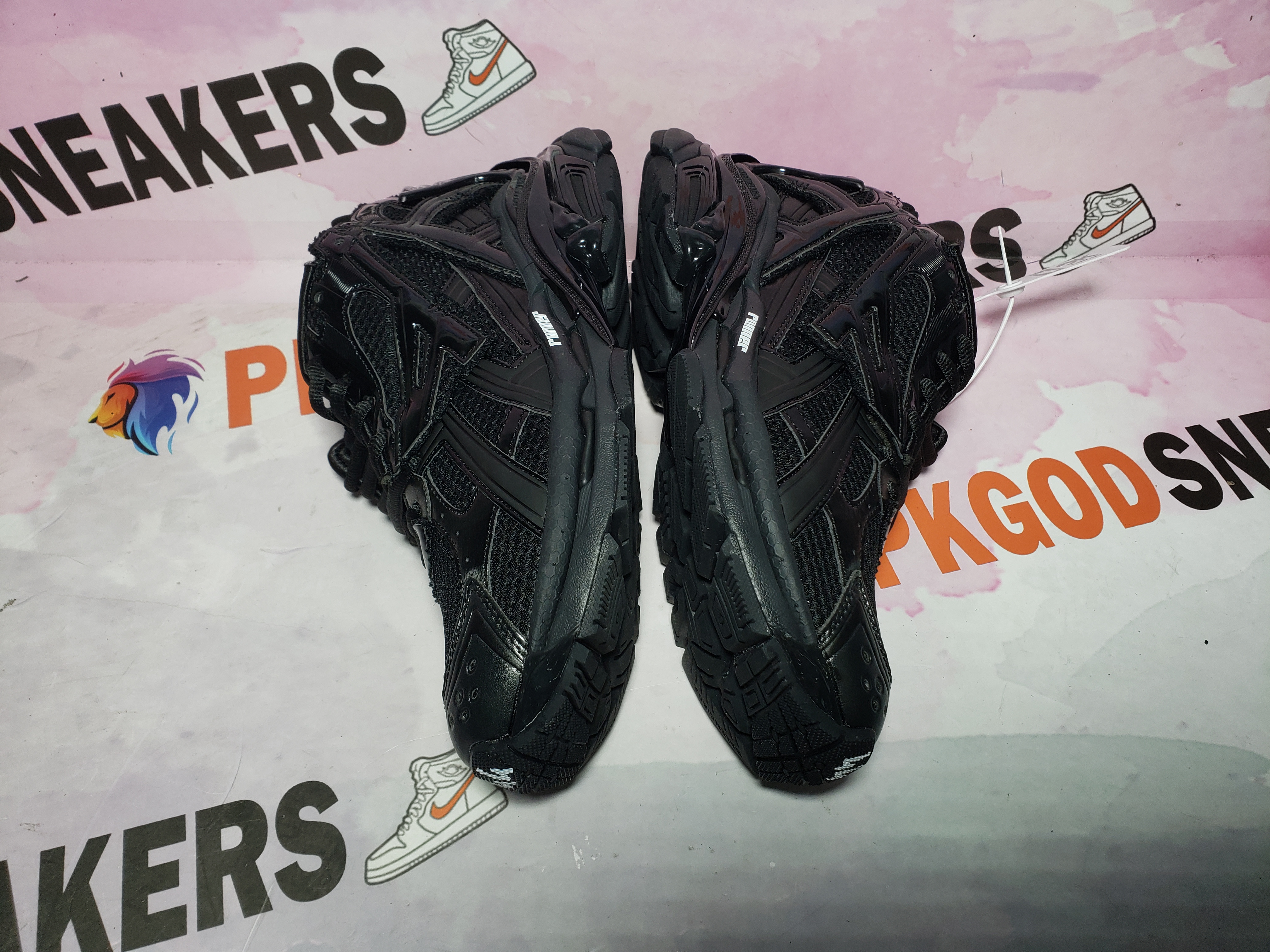 PKGoden Balenciaga 7th Runner Black 656065W3RA11000 / 677403W3RB11000