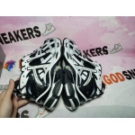 PKGoden Balenciaga 7th Runner Black White 677403W3RB29010