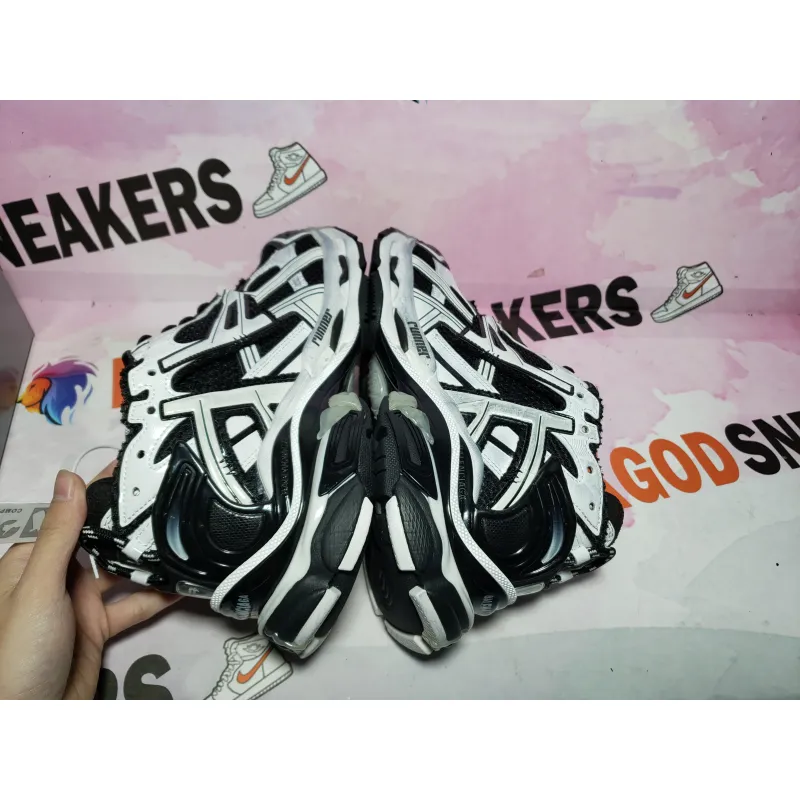 PKGoden Balenciaga 7th Runner Black White 677403W3RB29010